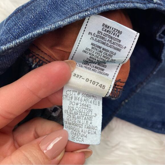 True Religion Women's Becca Midrise Bootcut Blue Size 26 Distressed - Picture 9 of 14